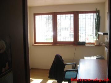 PREDAJ/PREN�JOM Bansk� Bystrica-Centrum