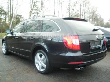 Ponukam �koda Super Combi 2. 0 TDI