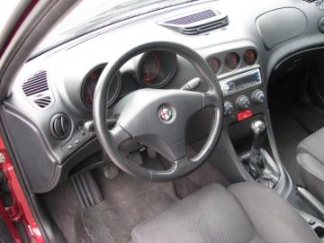 Predm Alfa Romeo 2. 0 156 T. Spark