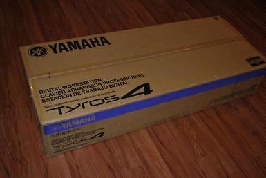 Yamaha Tyros4 Arranger Workstation Keybo