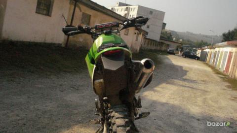 KAWASAKI KLX650