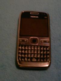 predm nokiu E72