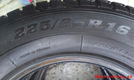 225/65 r16 Dunlop zimn pneu