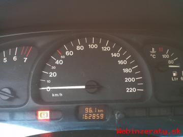 Opel Vectra 1. 6 16V