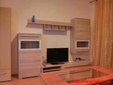 Prenjom kompletne zariaden garznku, U