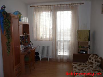 3 izb.  byt s lodiou - Zlat Moravce