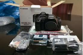 Nov Nikon D3X DSLR Canon 1000D