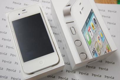 Apple iPhone 4S 64/32GB (biela / ierna)
