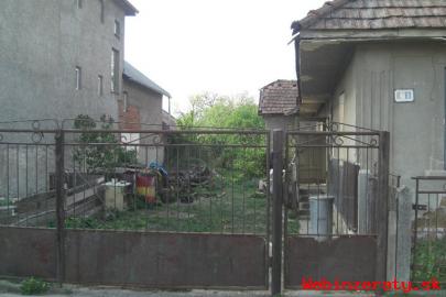 Stavebn pozemok 9km od Koic,VYBORNA CE
