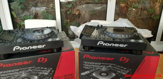 Pioneer DJ XDJ-RX3, Pioneer DDJ-REV7 DJ