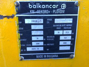 Naftov vysokozdvin vozik Balkancar 3,