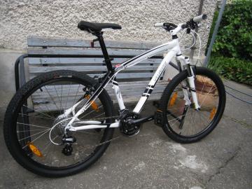 Novy bicykel Hardrock Specialized 17. 5