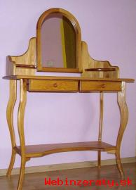 CASSANDRA - atraktvny kozmetick stolk