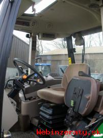 John Deere 5820 Traktor s Loader 551