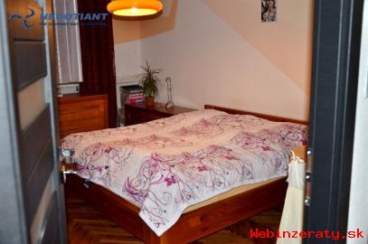 Predaj 4 izb.  byt, Nitra - Chrenov,Dlh