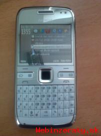 Predm smartfon NOKIA E72 v zruke