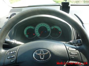 Toyota Corolla Verso 2,0 D4D 123 t.  km