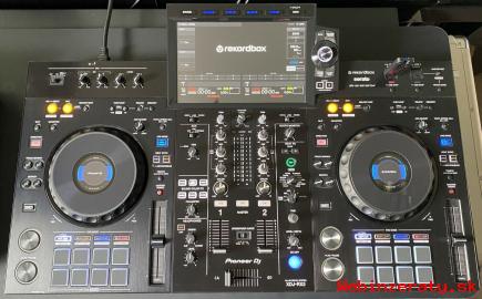 Pioneer DJ XDJ-RX3, Pioneer DJ XDJ XZ