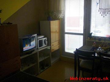 IR-predaj 1-izbovy byt s balknom v KNM